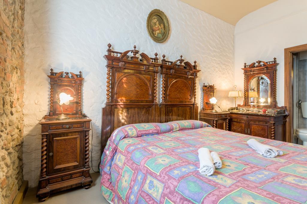 Agriturismo Santa Croce San Gimignano Zimmer foto